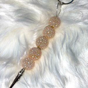 ATM Card Grabber Clip Keychain WHITE